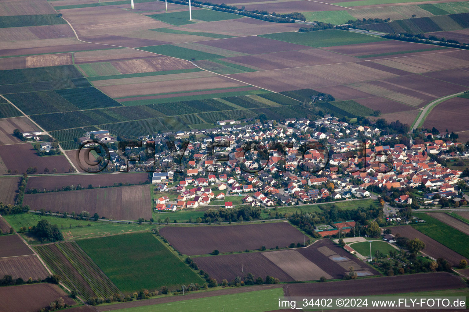 Vue aérienne de Quartier Heuchelheim in Heuchelheim bei Frankenthal dans le département Rhénanie-Palatinat, Allemagne