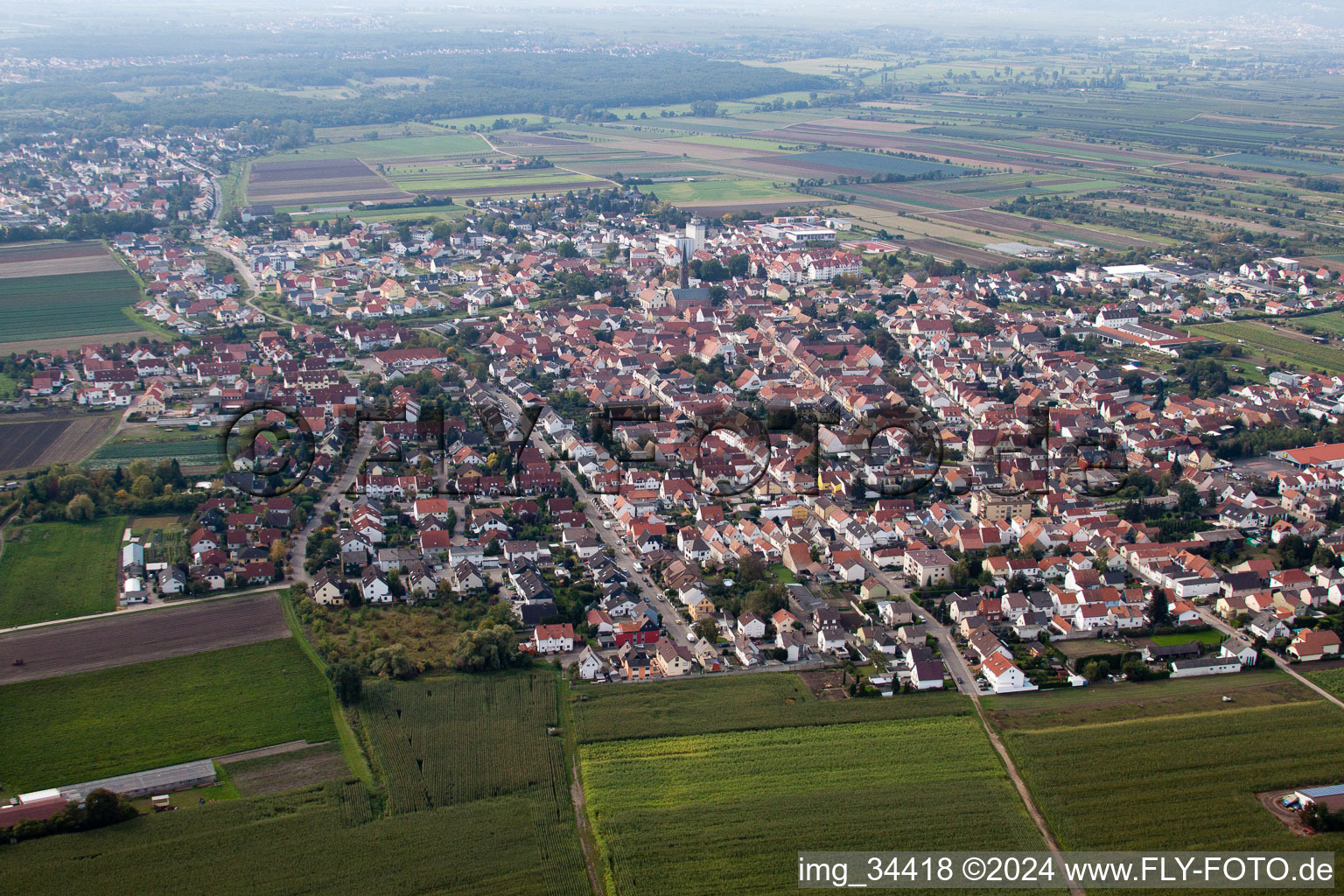 Lambsheim dans le département Rhénanie-Palatinat, Allemagne depuis l'avion