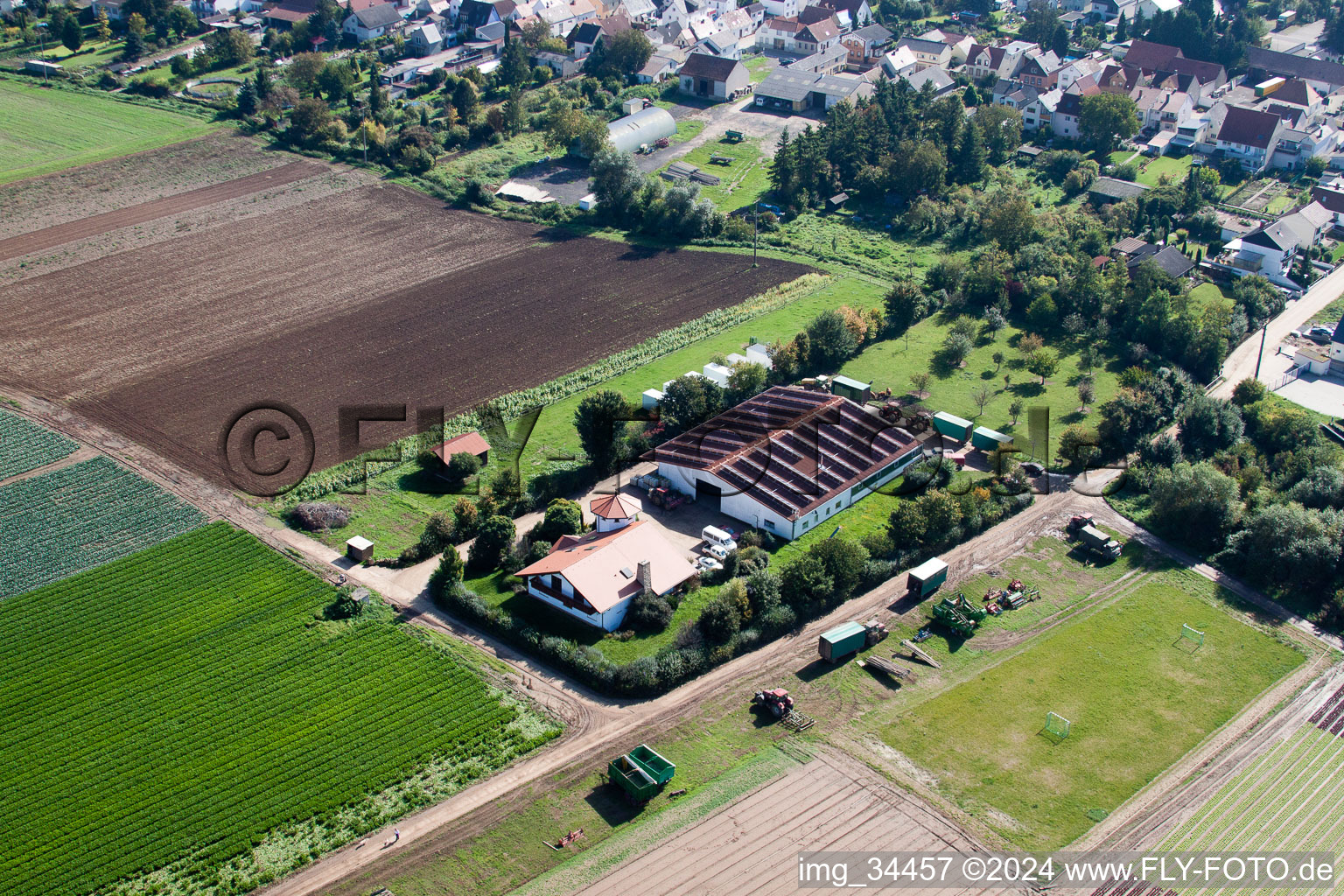 Quartier Hochdorf in Hochdorf-Assenheim dans le département Rhénanie-Palatinat, Allemagne vue d'en haut