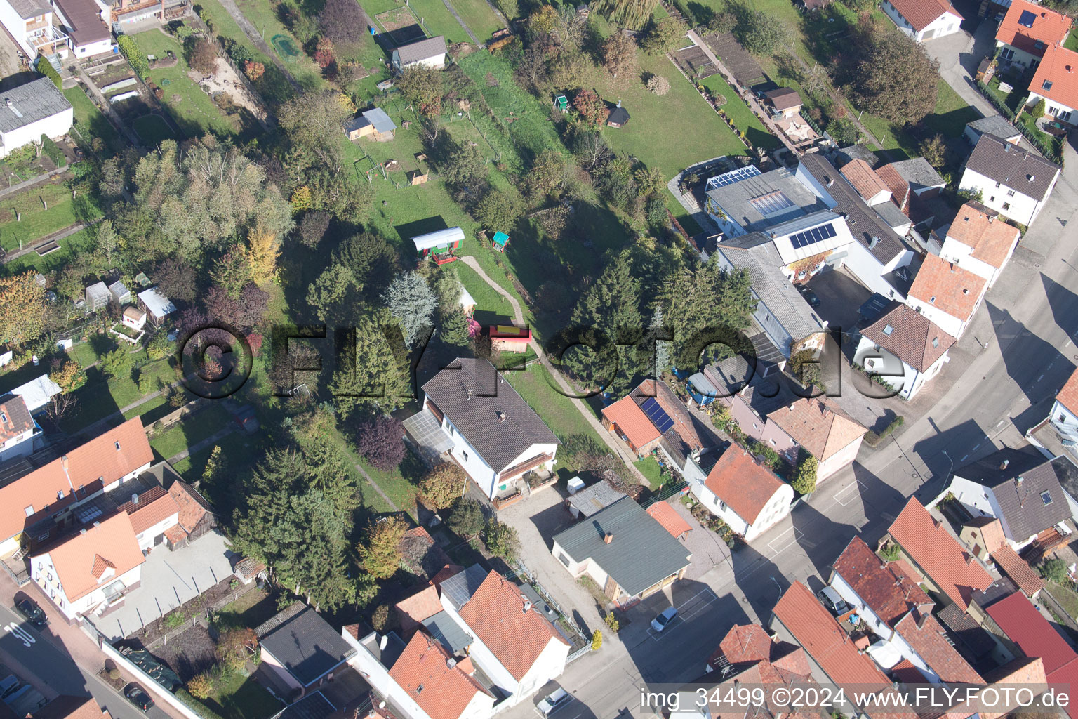 Saarstrasse Villa Kunterbunt à Kandel dans le département Rhénanie-Palatinat, Allemagne d'en haut