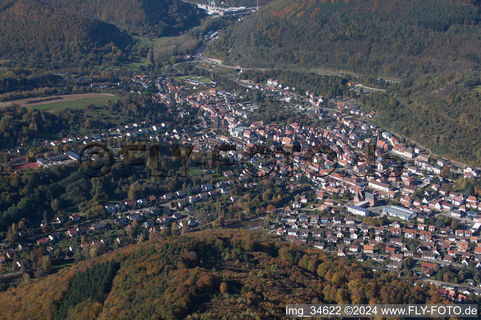 Annweiler am Trifels dans le département Rhénanie-Palatinat, Allemagne d'en haut