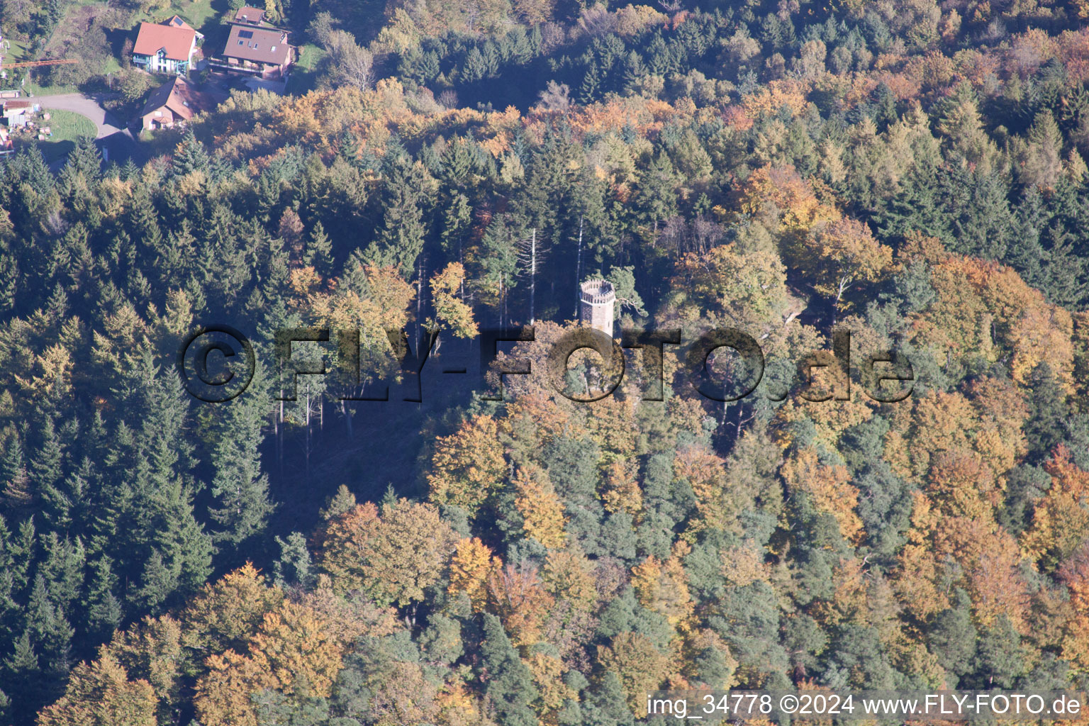 Photographie aérienne de Tour Rehberg à Waldrohrbach dans le département Rhénanie-Palatinat, Allemagne