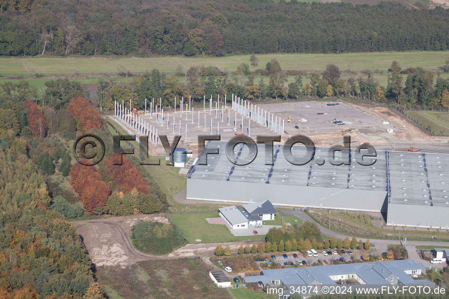 Vue d'oiseau de Zone industrielle de Horst à le quartier Minderslachen in Kandel dans le département Rhénanie-Palatinat, Allemagne