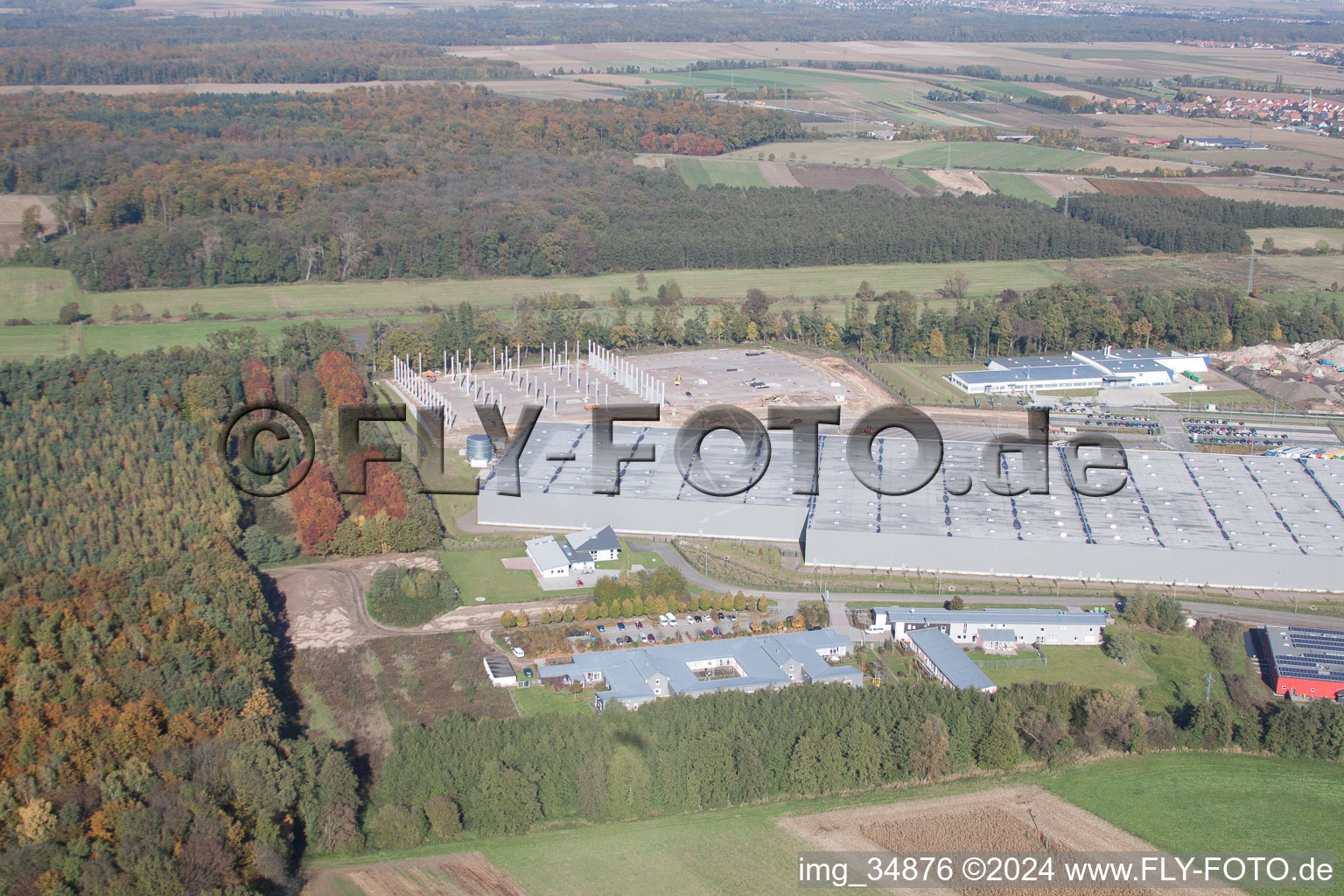 Zone industrielle de Horst à le quartier Minderslachen in Kandel dans le département Rhénanie-Palatinat, Allemagne vue du ciel