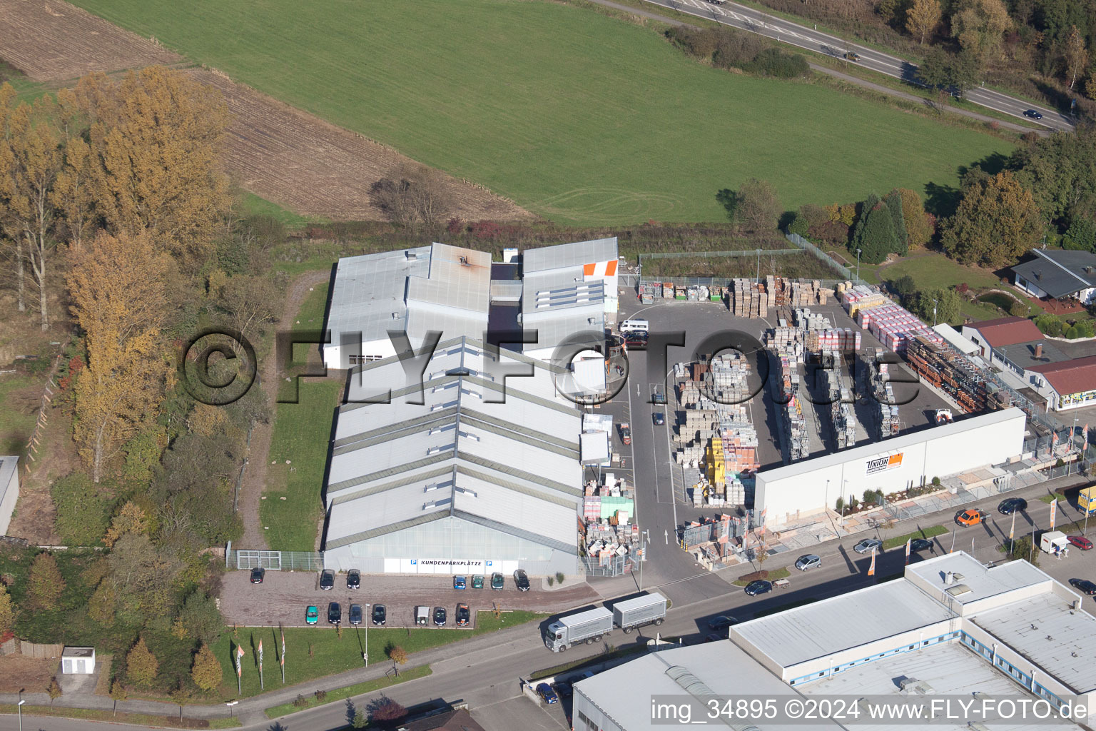 Zone industrielle de Horst à le quartier Minderslachen in Kandel dans le département Rhénanie-Palatinat, Allemagne depuis l'avion