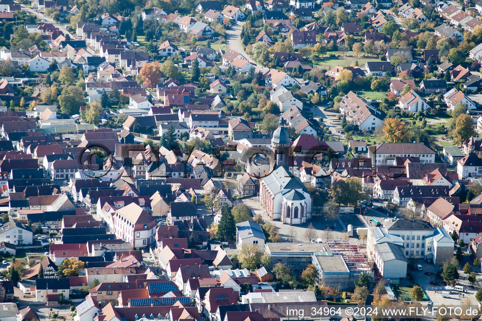 Vue aérienne de Marché à Kandel dans le département Rhénanie-Palatinat, Allemagne