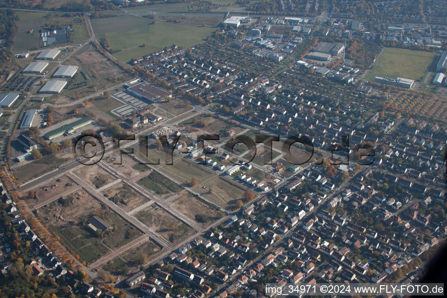 Quartier Knielingen in Karlsruhe dans le département Bade-Wurtemberg, Allemagne depuis l'avion