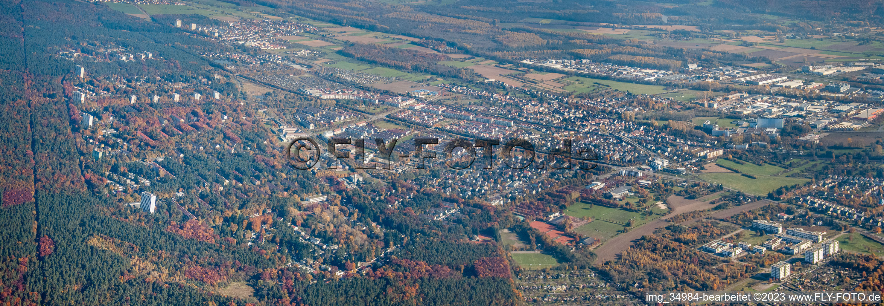 Vue aérienne de Quartier Waldstadt in Karlsruhe dans le département Bade-Wurtemberg, Allemagne