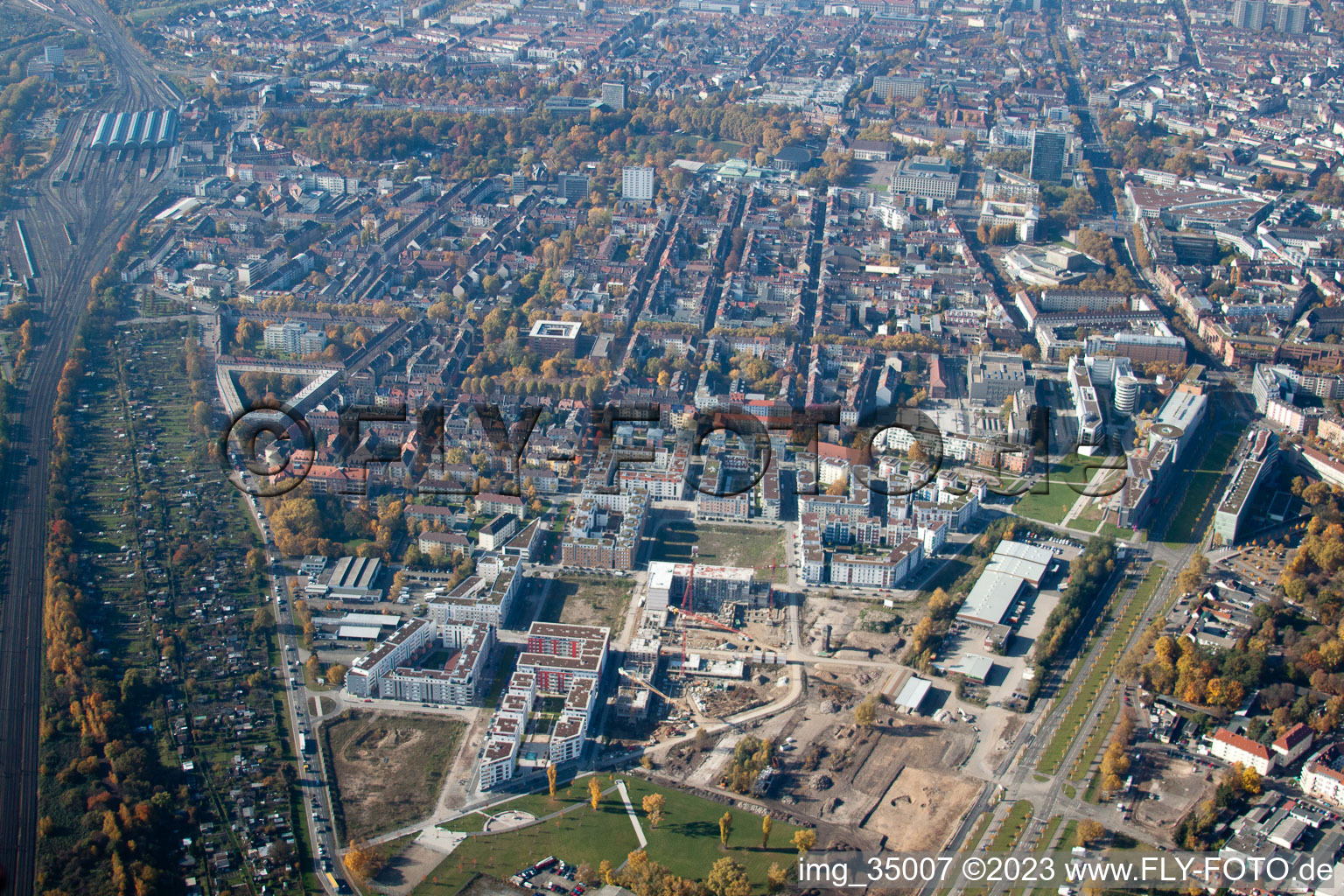 Vue aérienne de Quartier Südstadt in Karlsruhe dans le département Bade-Wurtemberg, Allemagne