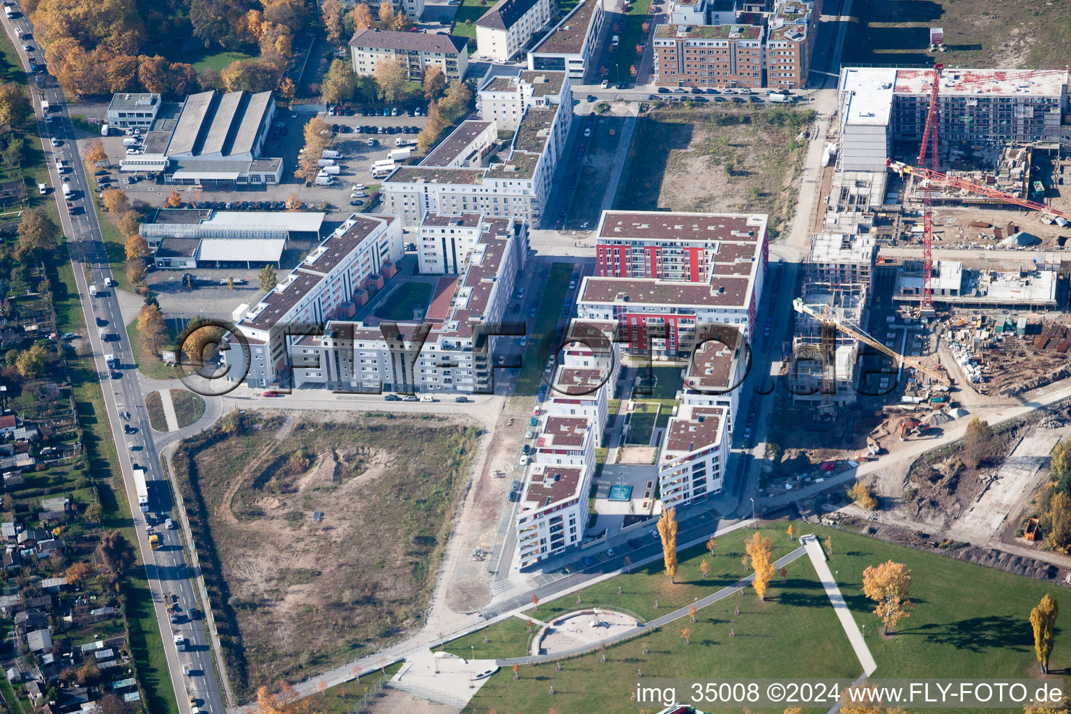 Kriegsstrasse Est à le quartier Südstadt in Karlsruhe dans le département Bade-Wurtemberg, Allemagne d'en haut