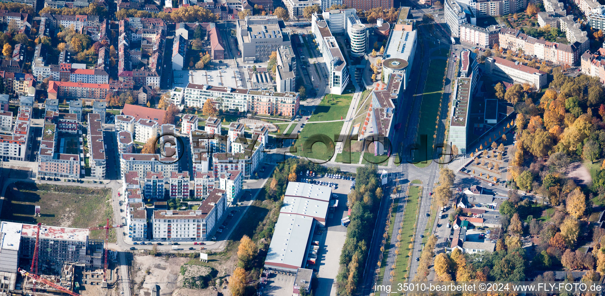 Kriegsstrasse Est à le quartier Südstadt in Karlsruhe dans le département Bade-Wurtemberg, Allemagne vue d'en haut