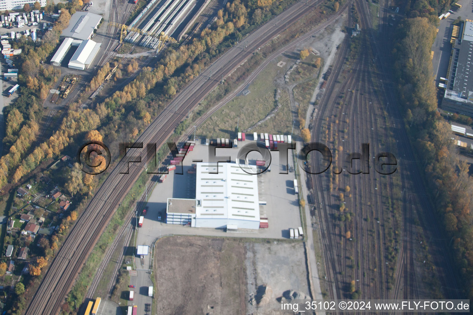 Photographie aérienne de La compagnie maritime d'Emon à le quartier Oststadt in Karlsruhe dans le département Bade-Wurtemberg, Allemagne