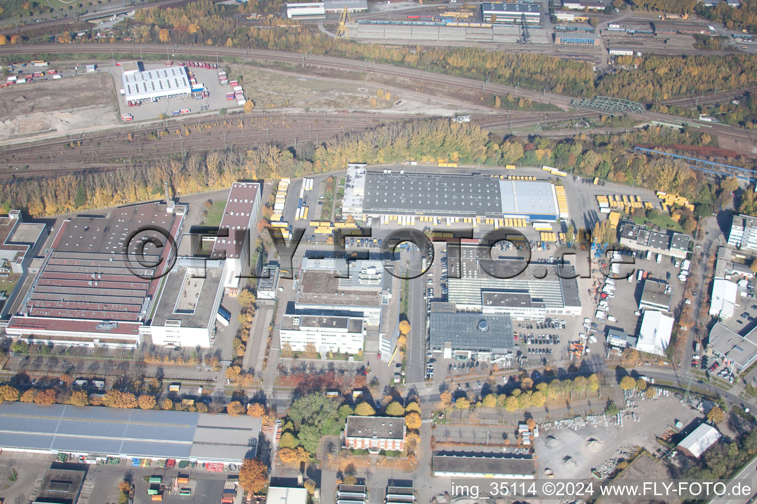 Photographie aérienne de Entrepôts et bâtiment d'expédition SWS-Speditions-GmbH, Ottostrasse à le quartier Durlach in Karlsruhe dans le département Bade-Wurtemberg, Allemagne
