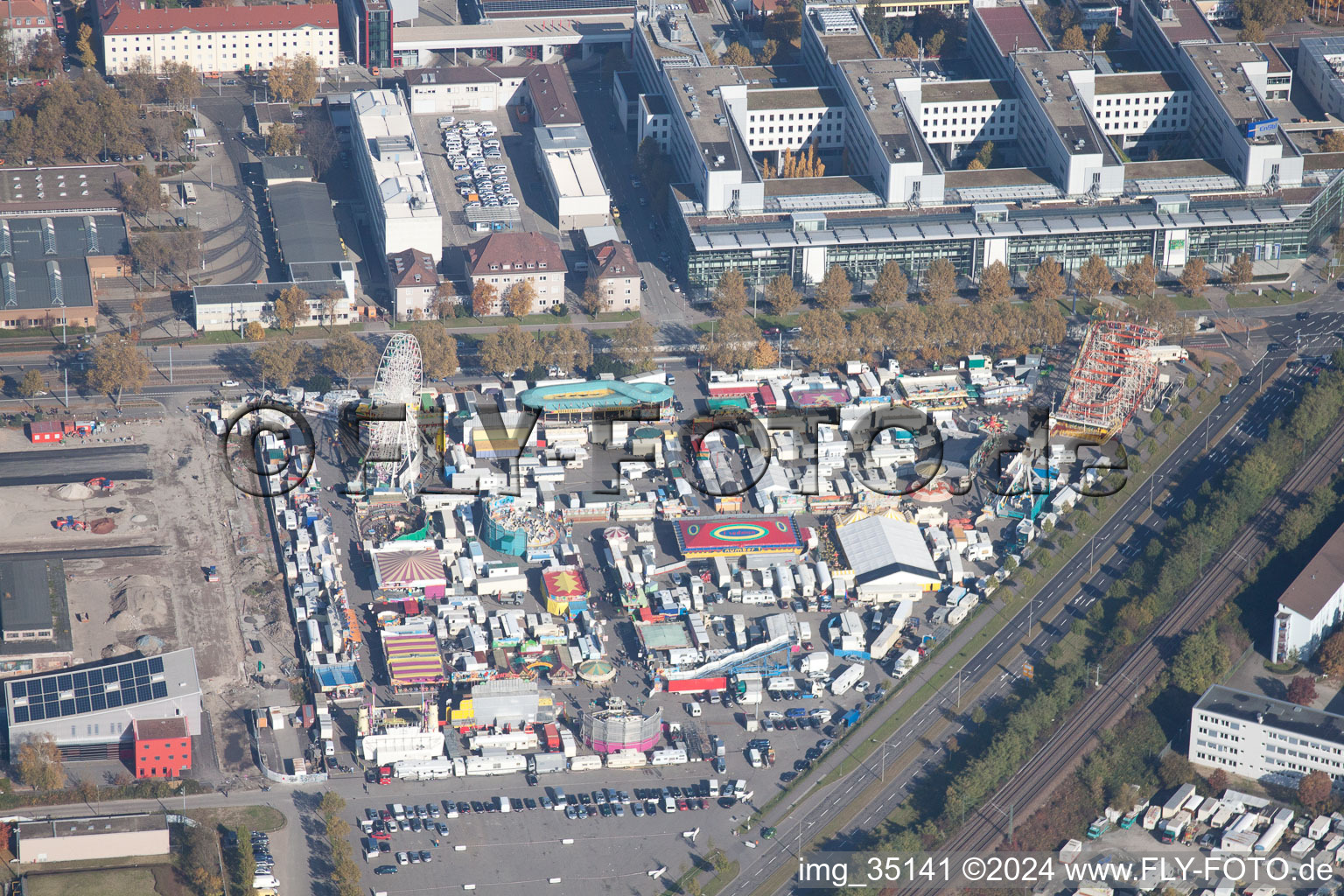 Vue oblique de Station de mesure à le quartier Oststadt in Karlsruhe dans le département Bade-Wurtemberg, Allemagne