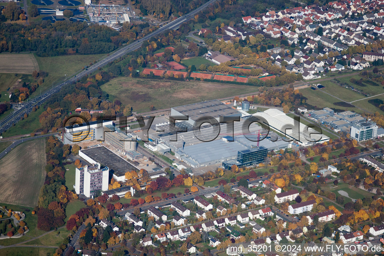 Quartier Mühlburg in Karlsruhe dans le département Bade-Wurtemberg, Allemagne hors des airs