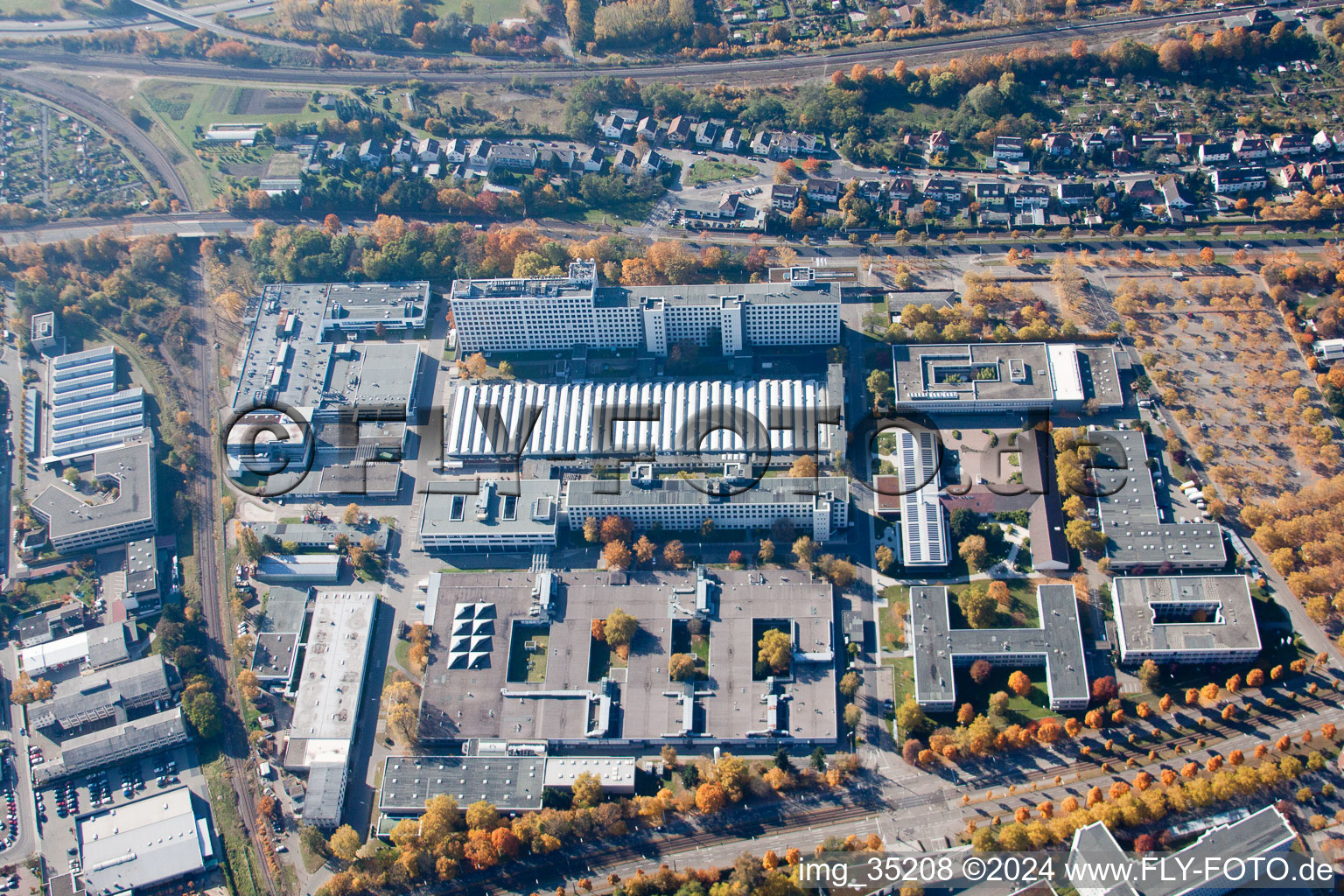 Vue oblique de Quartier Knielingen in Karlsruhe dans le département Bade-Wurtemberg, Allemagne