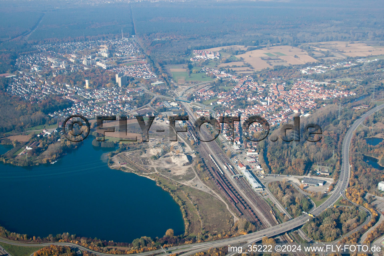 Photographie aérienne de De l'est à Wörth am Rhein dans le département Rhénanie-Palatinat, Allemagne