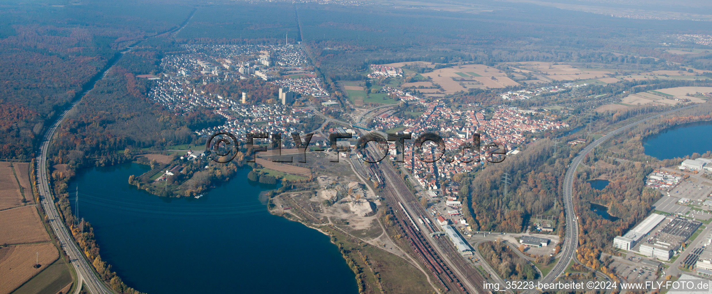 Vue oblique de De l'est à Wörth am Rhein dans le département Rhénanie-Palatinat, Allemagne