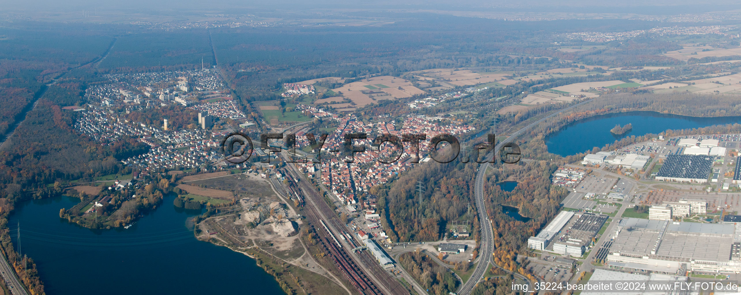 De l'est à Wörth am Rhein dans le département Rhénanie-Palatinat, Allemagne d'en haut