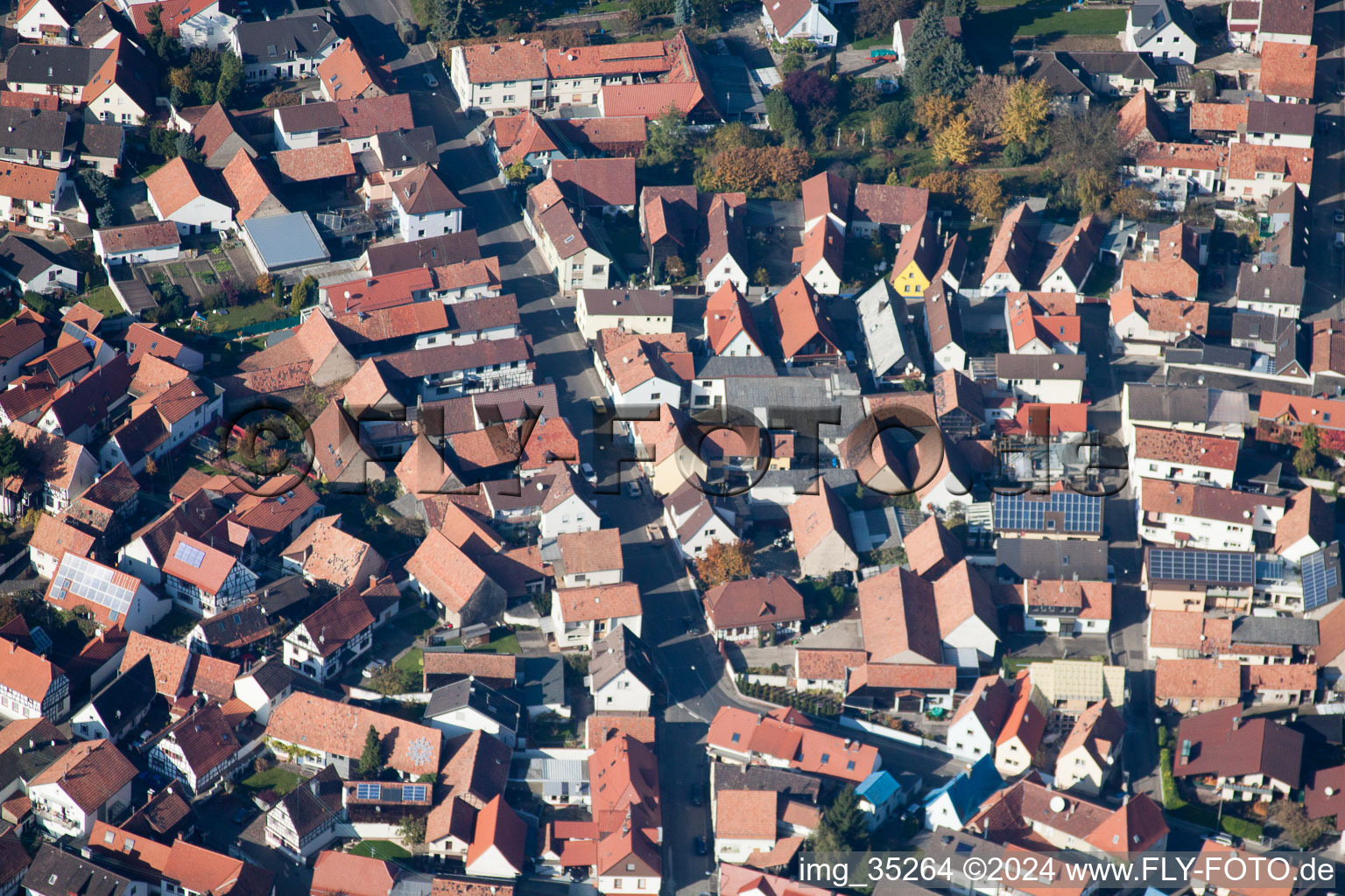 Image drone de Hagenbach dans le département Rhénanie-Palatinat, Allemagne