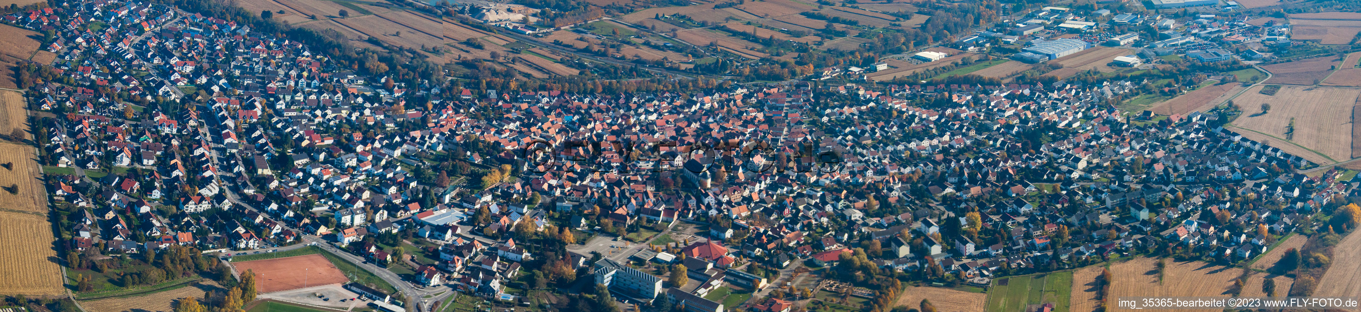 Vue aérienne de Panorama à Hagenbach dans le département Rhénanie-Palatinat, Allemagne