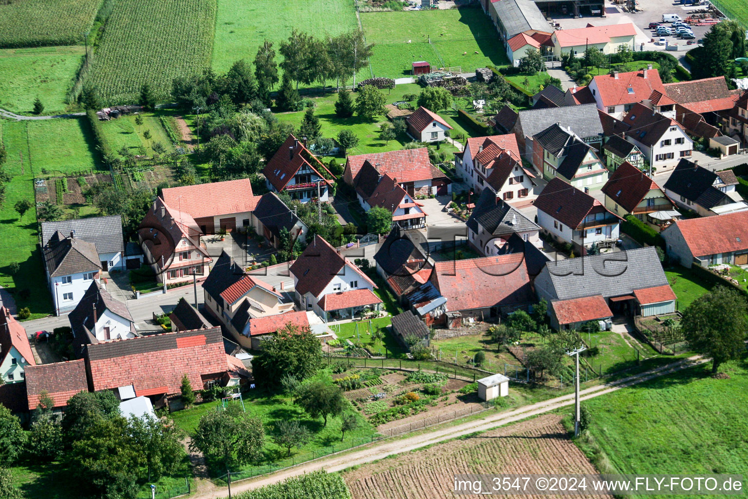 Vue oblique de Schleithal dans le département Bas Rhin, France