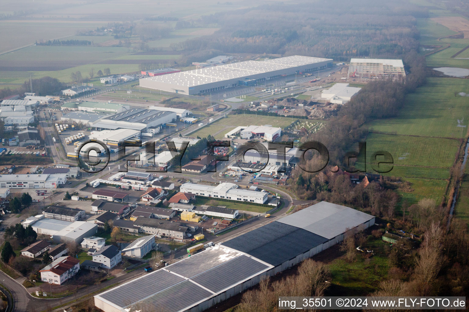 Vue aérienne de Surface commerciale, Centre Logistique de Gazely 2ème phase de construction à le quartier Minderslachen in Kandel dans le département Rhénanie-Palatinat, Allemagne