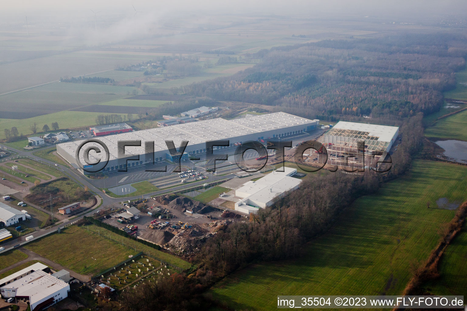 Vue aérienne de Surface commerciale, Centre Logistique de Gazely 2ème phase de construction à le quartier Minderslachen in Kandel dans le département Rhénanie-Palatinat, Allemagne