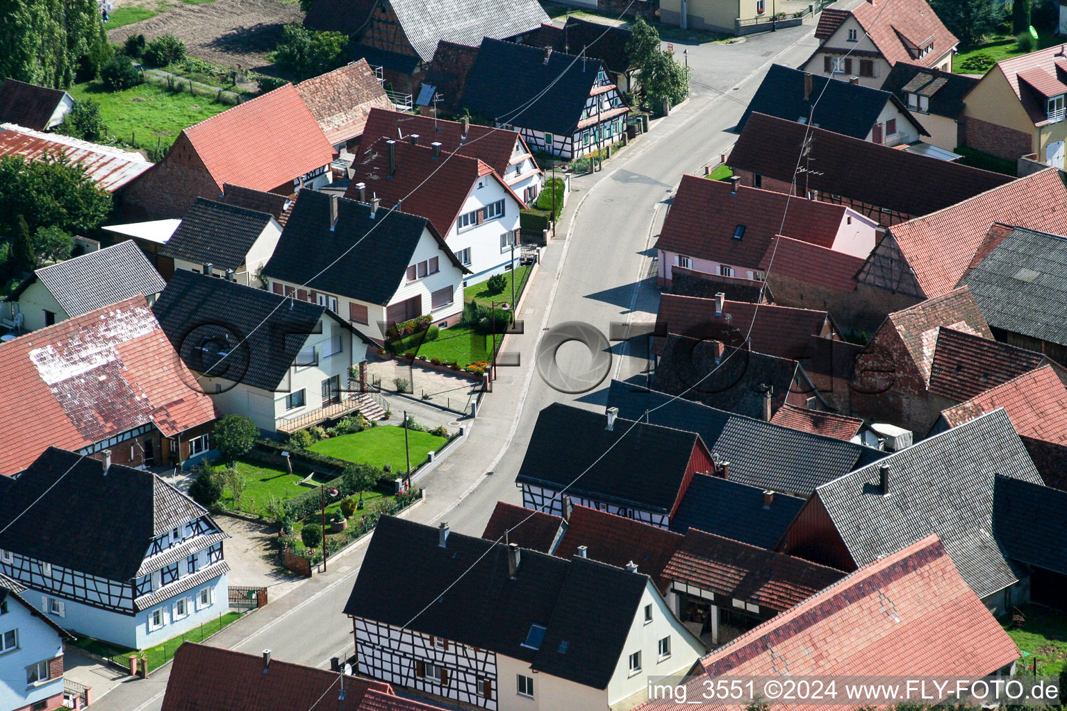 Schleithal dans le département Bas Rhin, France depuis l'avion