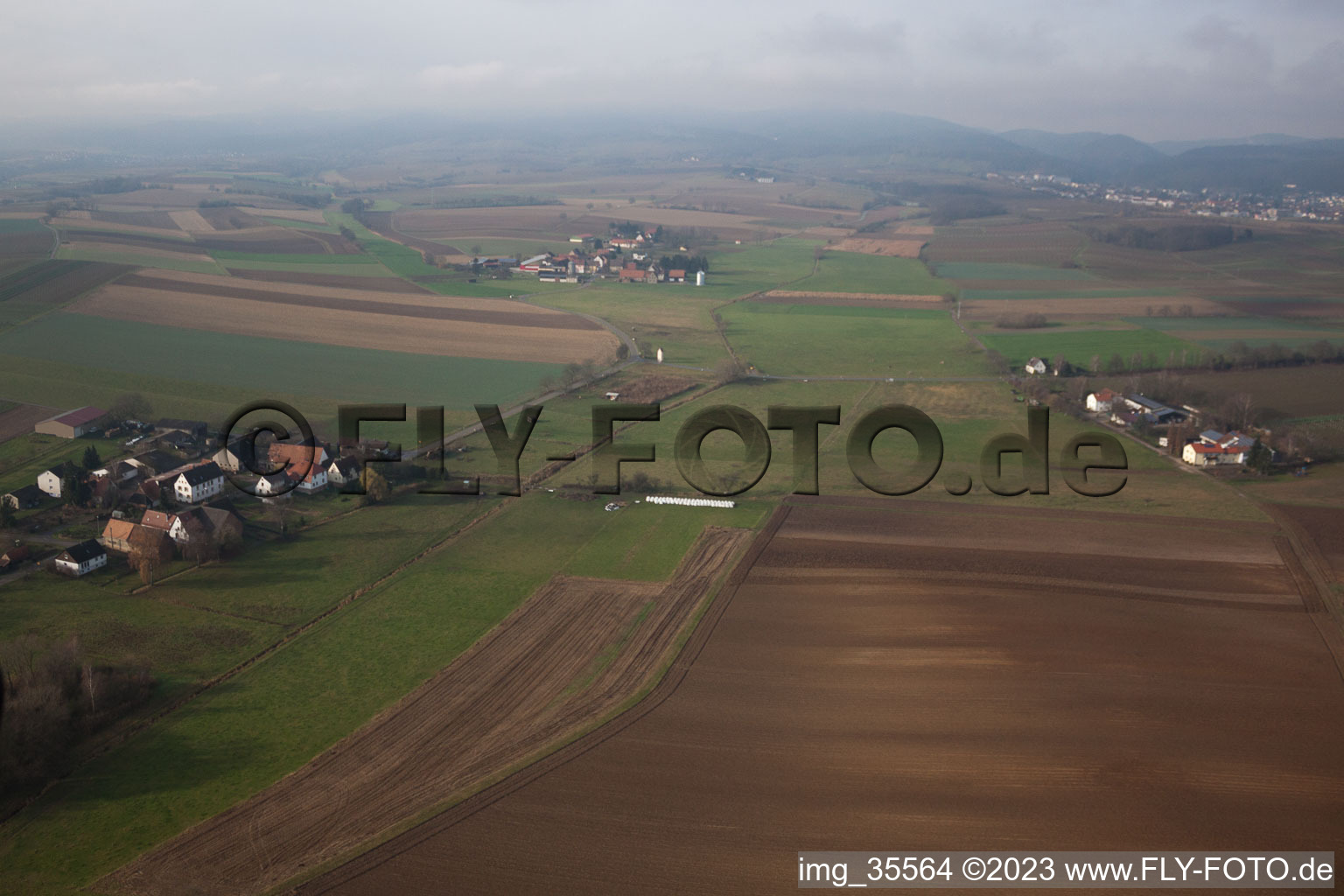 Vue aérienne de Deutschhof dans le département Rhénanie-Palatinat, Allemagne