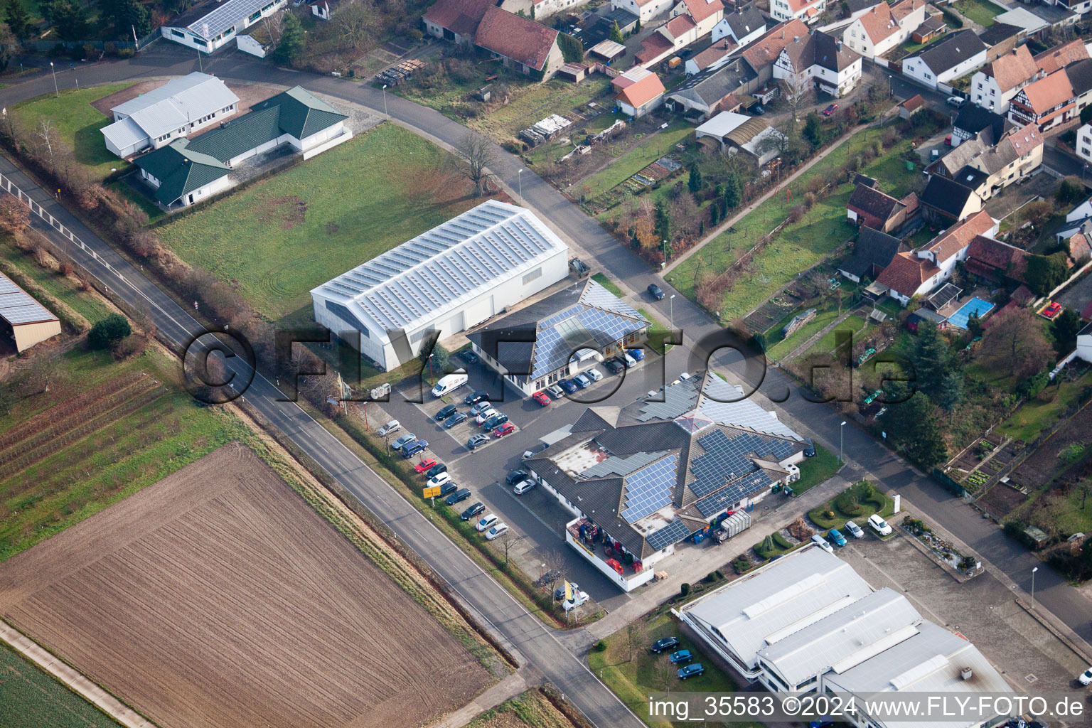 Steinfeld dans le département Rhénanie-Palatinat, Allemagne vue d'en haut