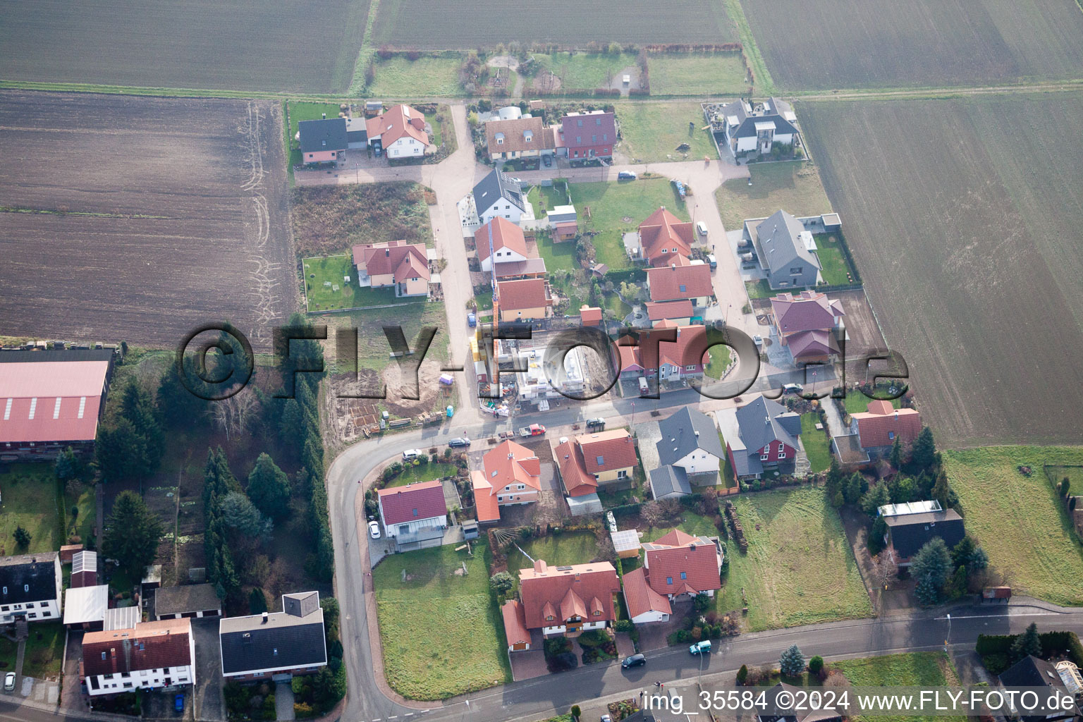 Steinfeld dans le département Rhénanie-Palatinat, Allemagne depuis l'avion