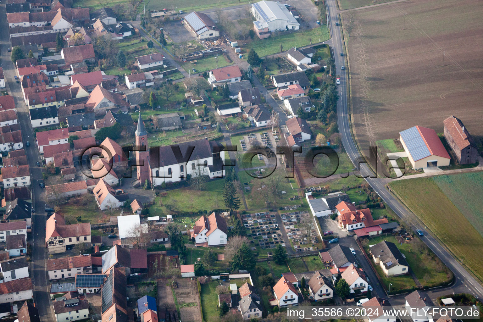 Steinfeld dans le département Rhénanie-Palatinat, Allemagne vue du ciel