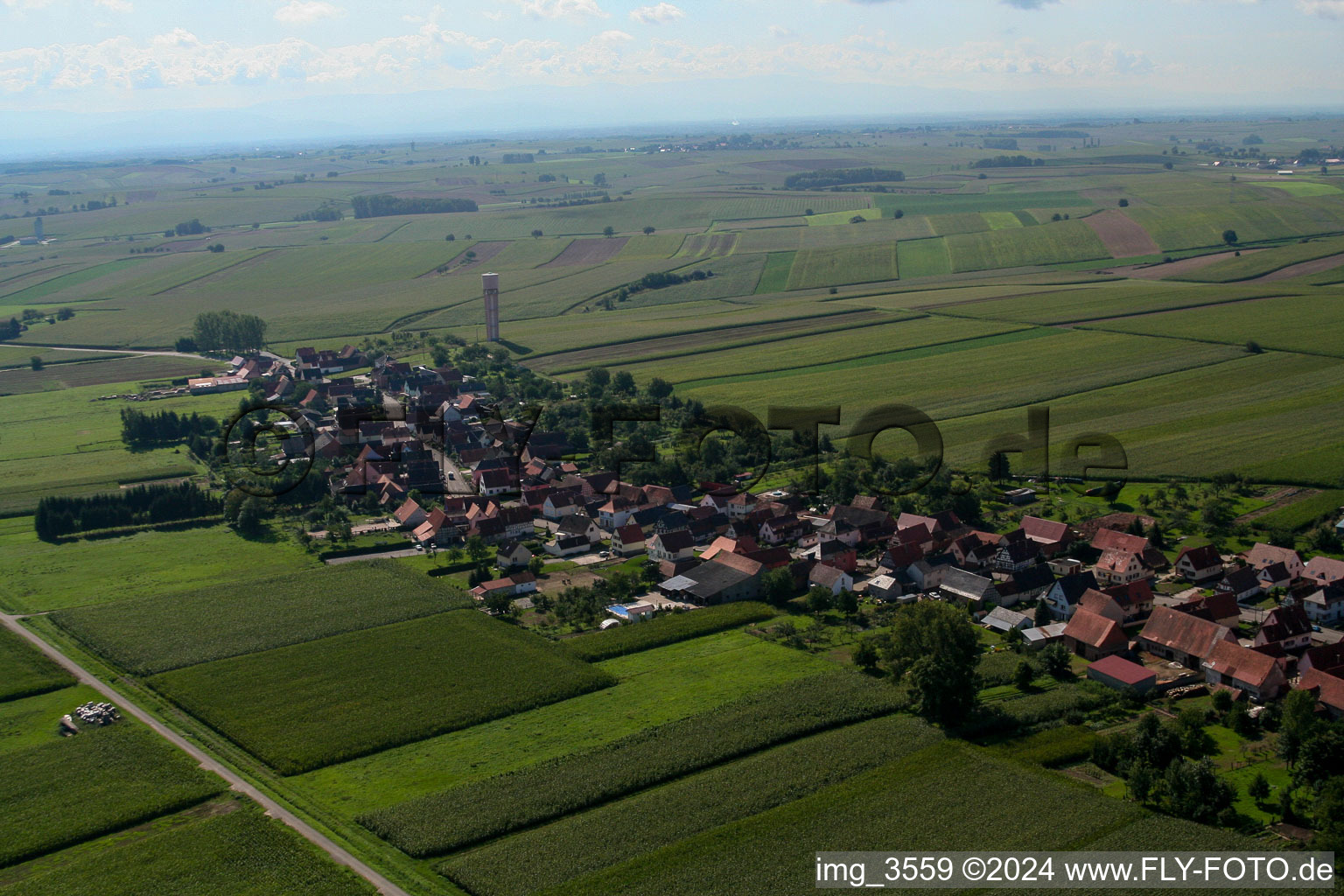 Vue aérienne de Schleithal dans le département Bas Rhin, France