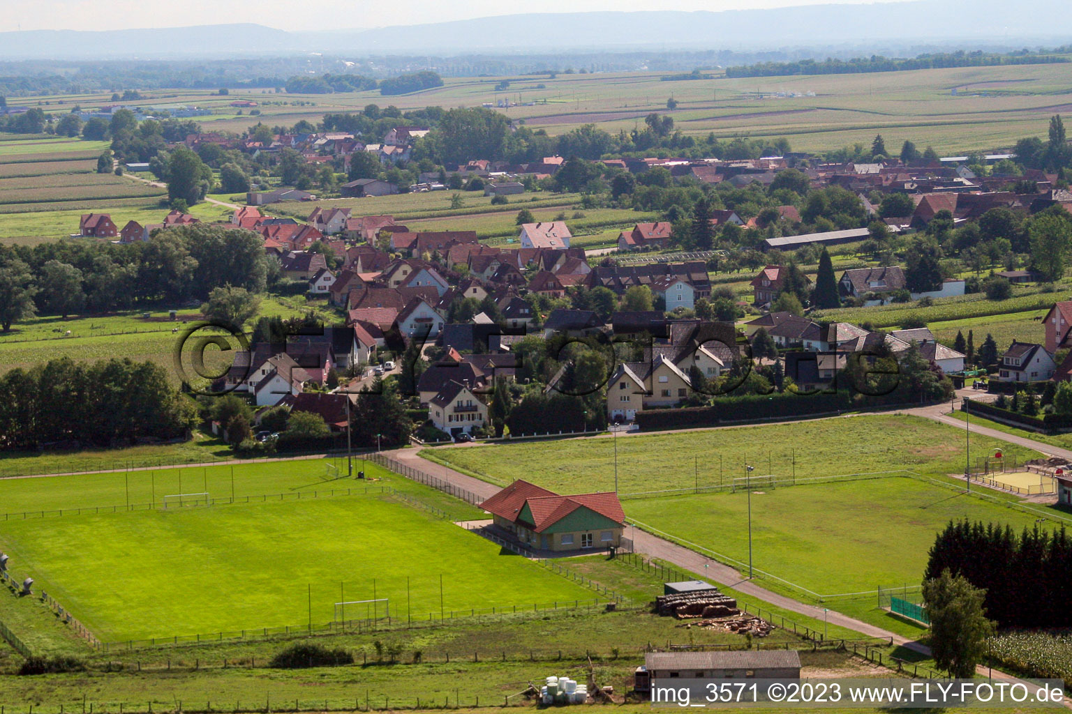 Niederlauterbach dans le département Bas Rhin, France d'en haut