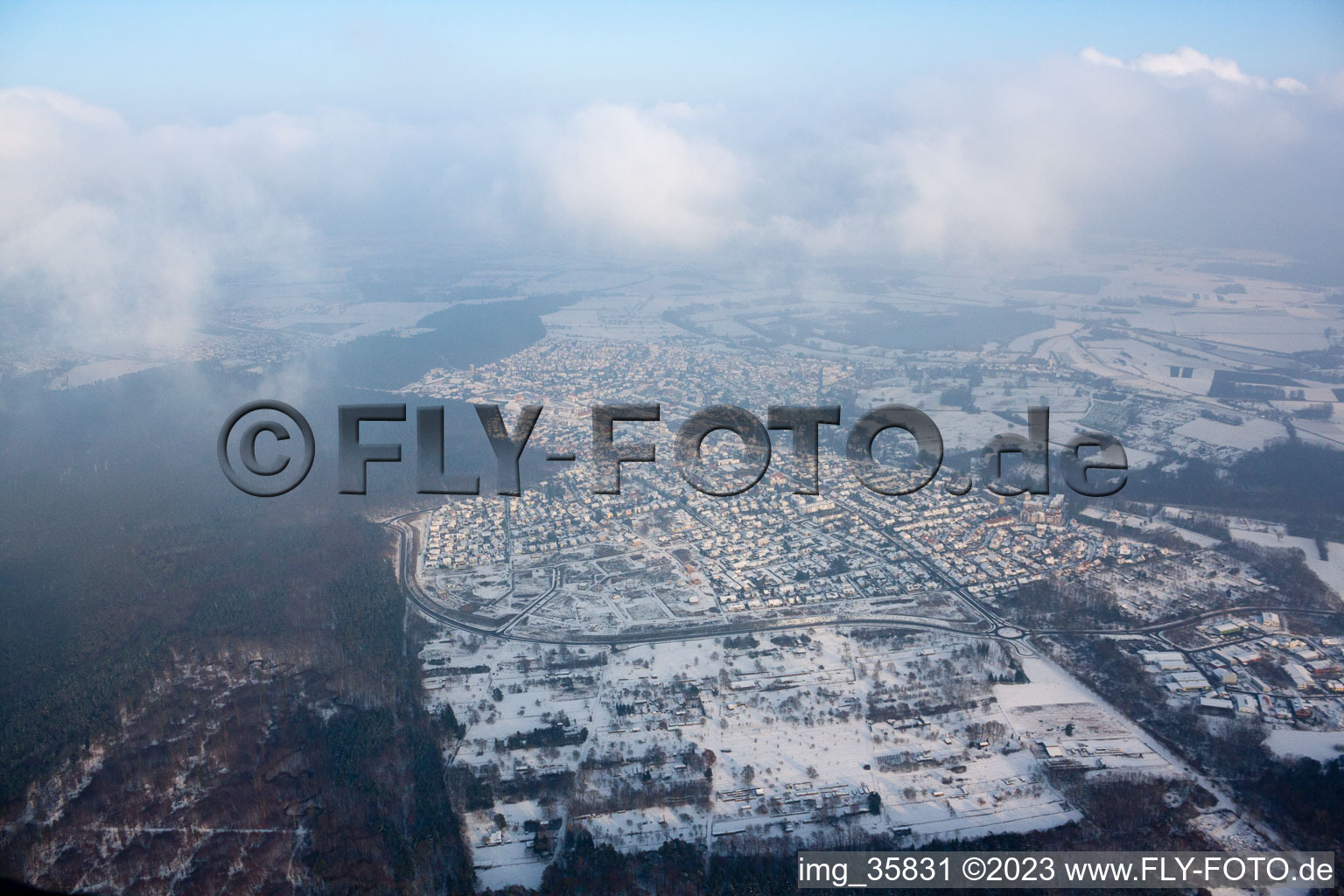 Jockgrim dans le département Rhénanie-Palatinat, Allemagne vue d'en haut