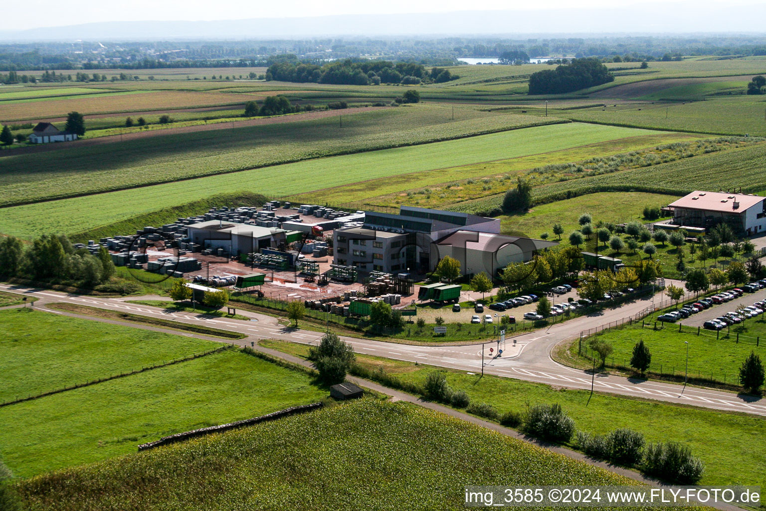 Scheibenhardt à Scheibenhard dans le département Bas Rhin, France depuis l'avion