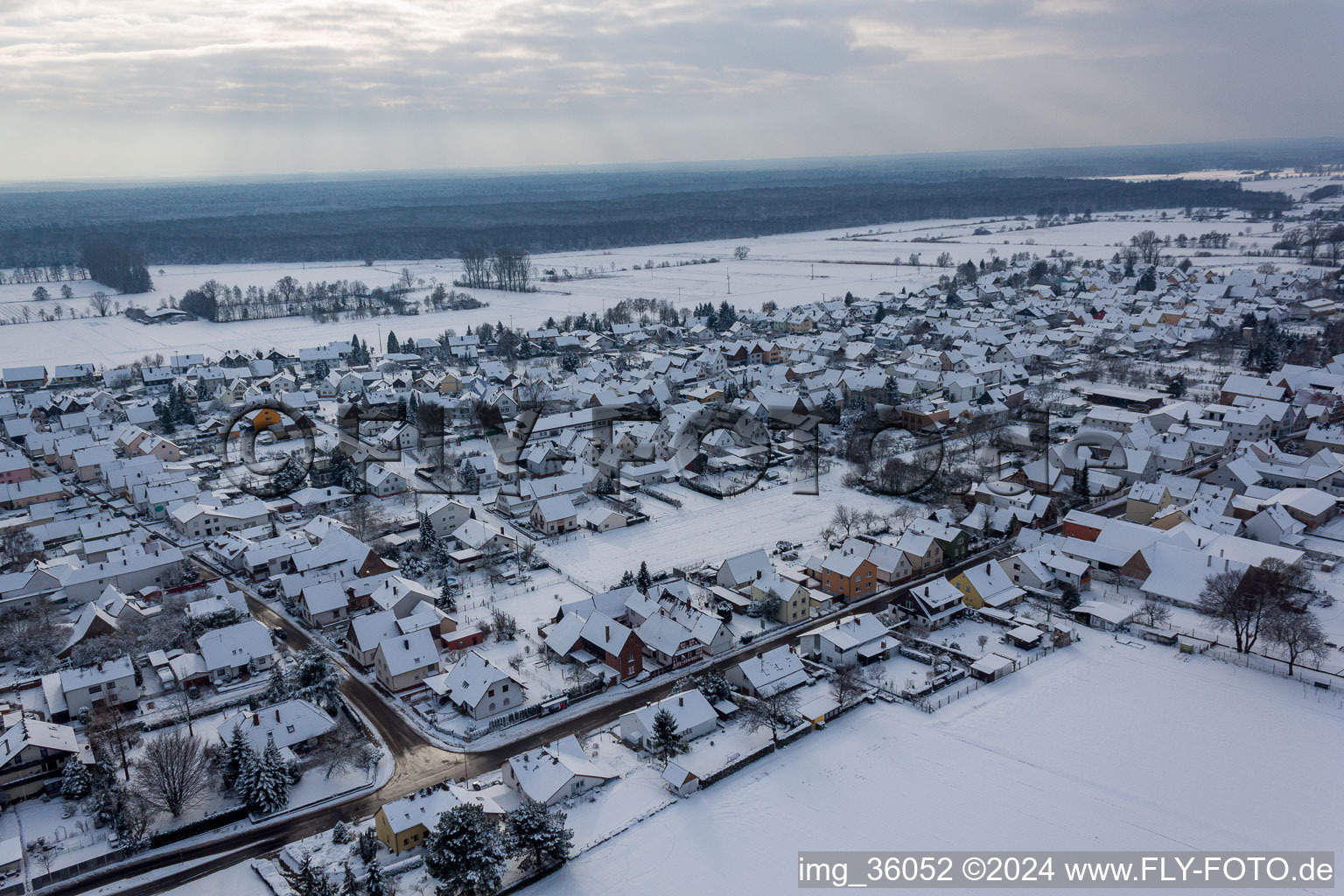 Image drone de Minfeld dans le département Rhénanie-Palatinat, Allemagne