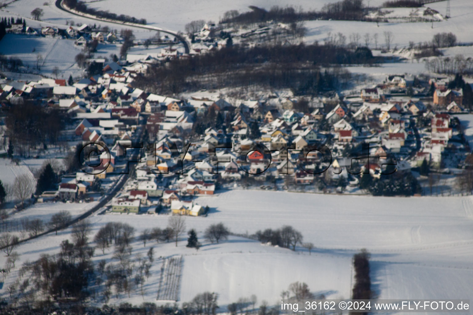 Photographie aérienne de En hiver quand il y a de la neige à Neewiller-près-Lauterbourg dans le département Bas Rhin, France