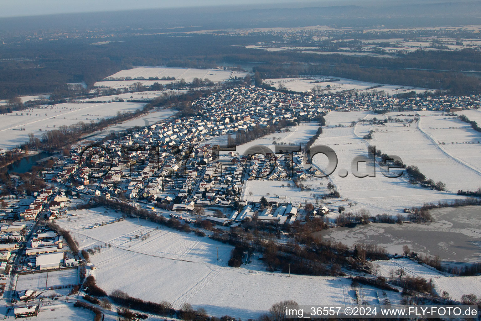 Quartier Neuburg in Neuburg am Rhein dans le département Rhénanie-Palatinat, Allemagne d'un drone