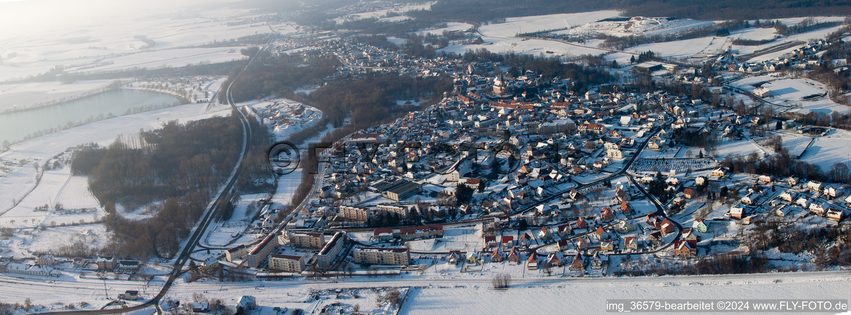 Lauterbourg dans le département Bas Rhin, France depuis l'avion