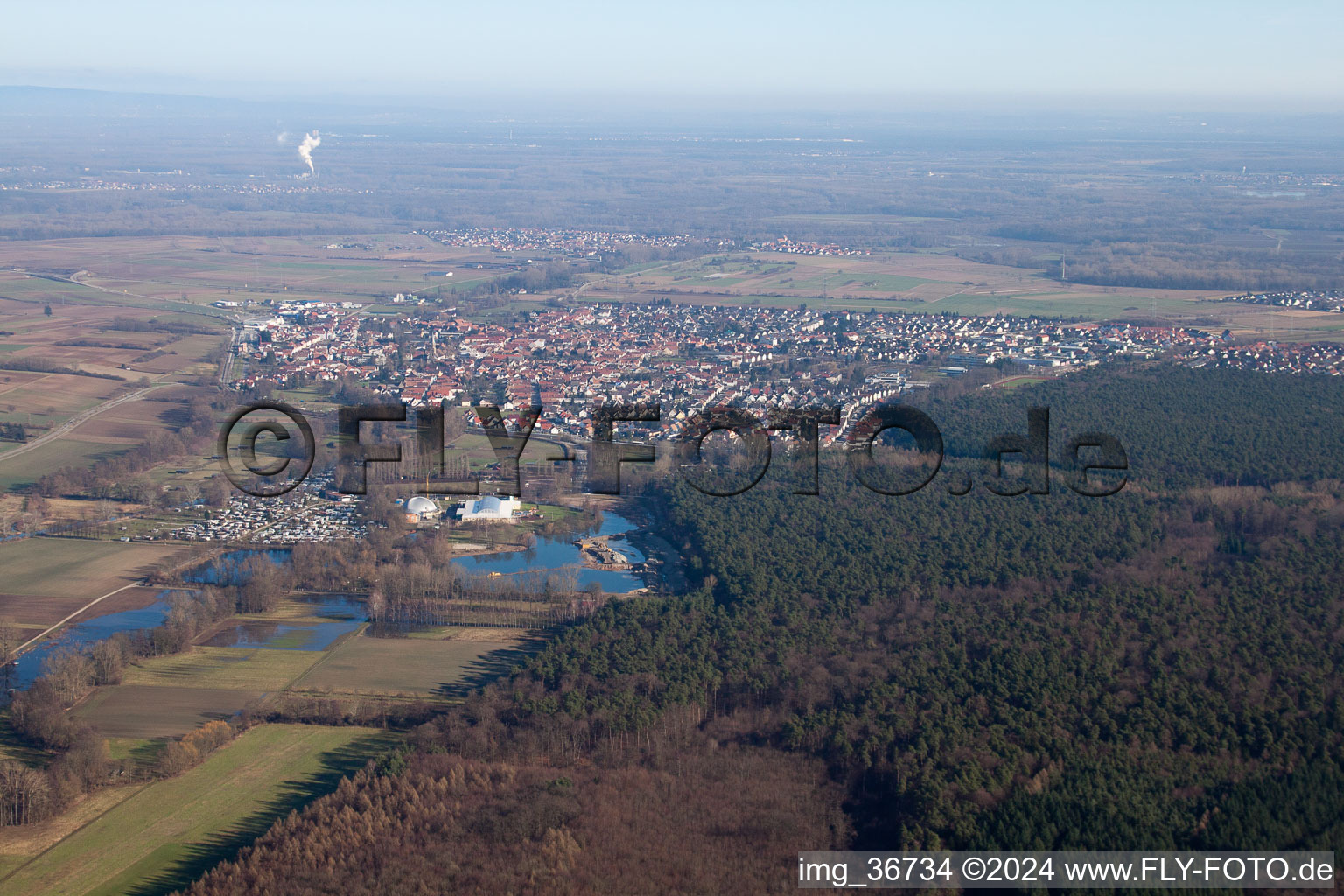 Vue aérienne de Rülzheim dans le département Rhénanie-Palatinat, Allemagne