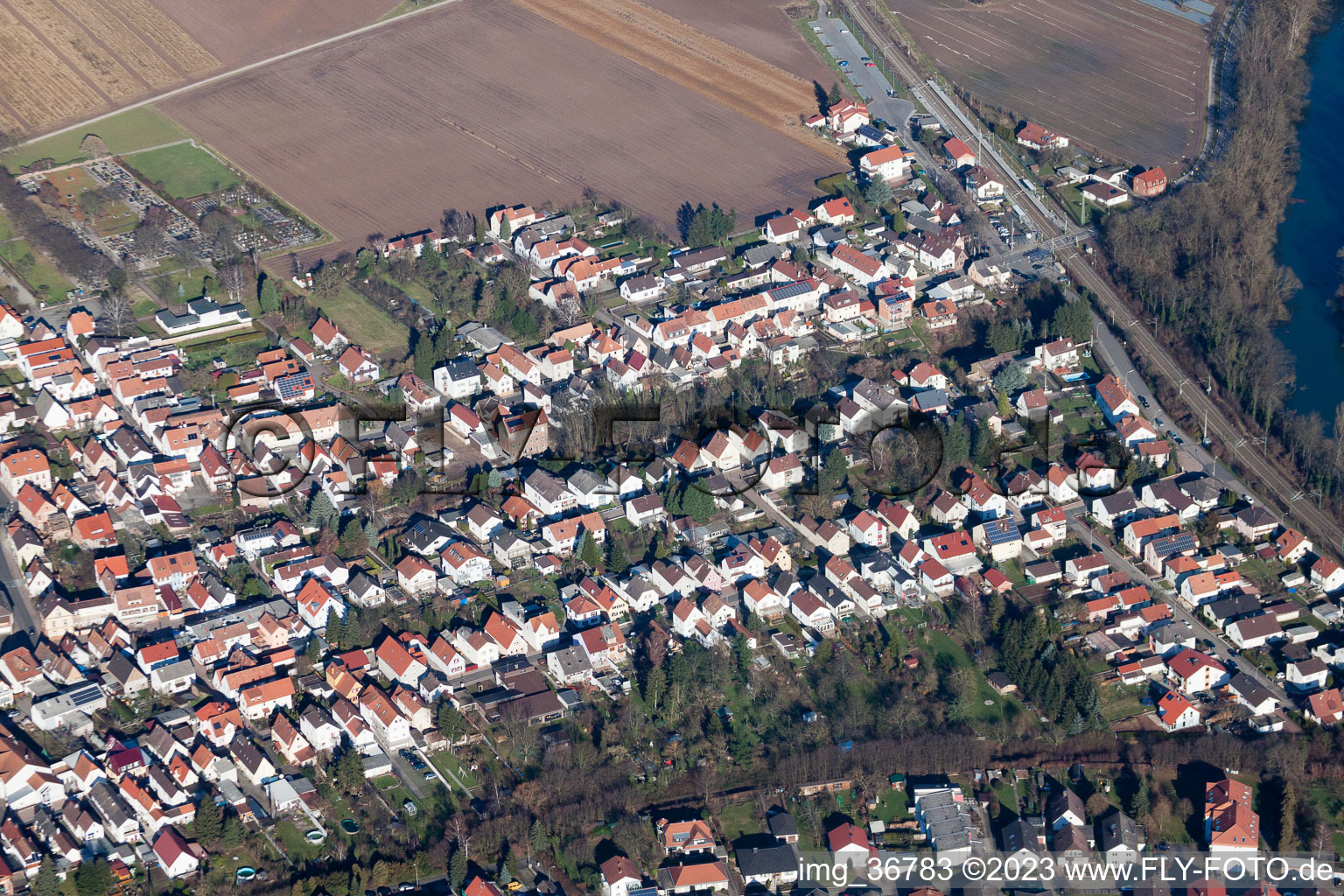 Lingenfeld dans le département Rhénanie-Palatinat, Allemagne hors des airs