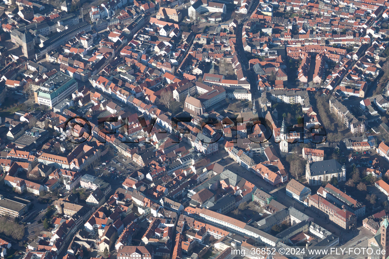 Speyer dans le département Rhénanie-Palatinat, Allemagne vue du ciel