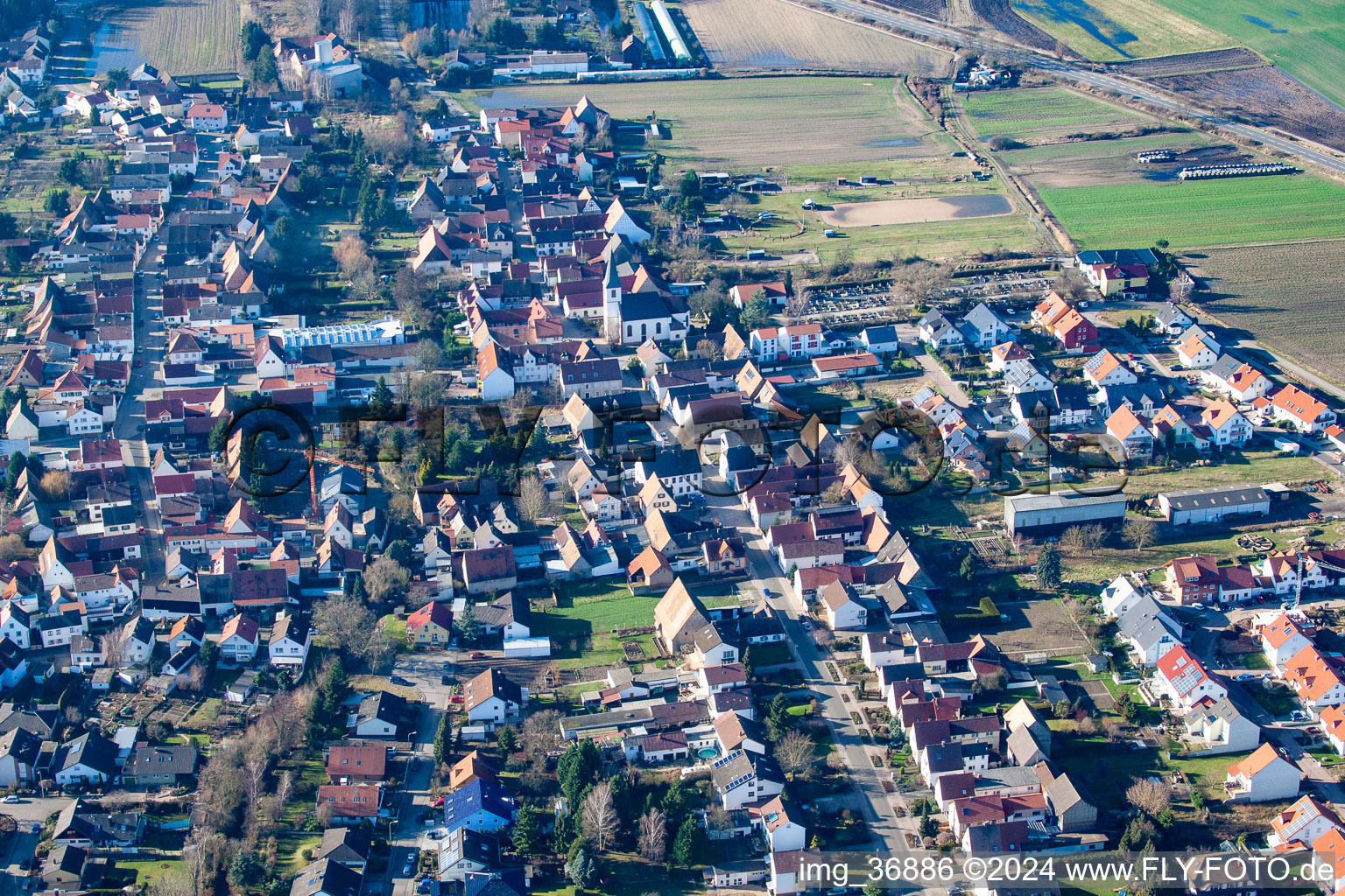 Vue aérienne de Hanhofen dans le département Rhénanie-Palatinat, Allemagne