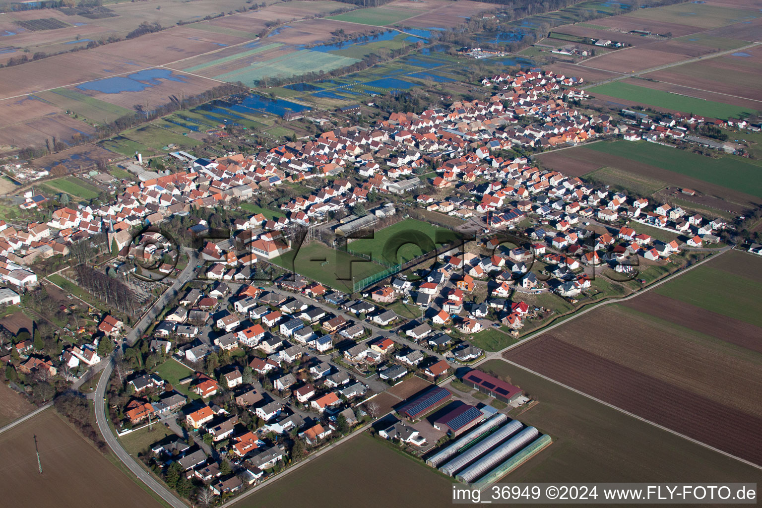 Gommersheim dans le département Rhénanie-Palatinat, Allemagne d'en haut