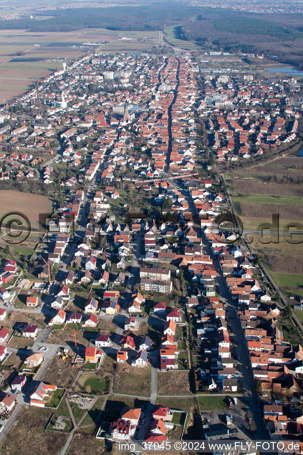 Kandel dans le département Rhénanie-Palatinat, Allemagne depuis l'avion