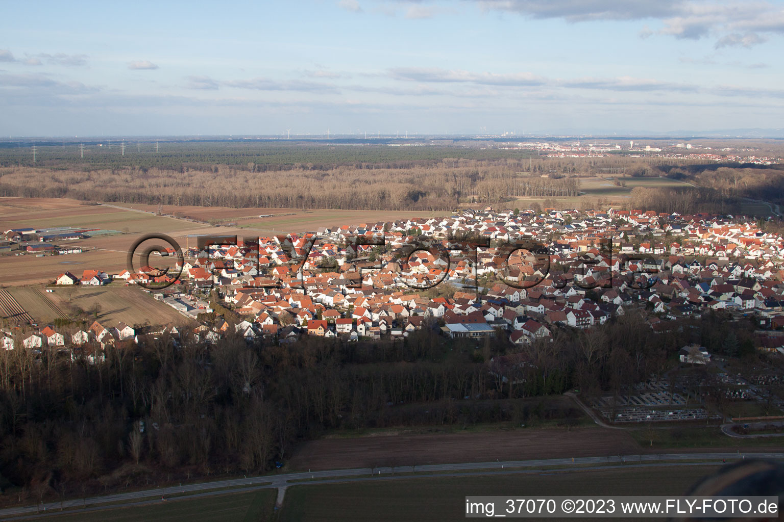 Vue oblique de Hördt dans le département Rhénanie-Palatinat, Allemagne