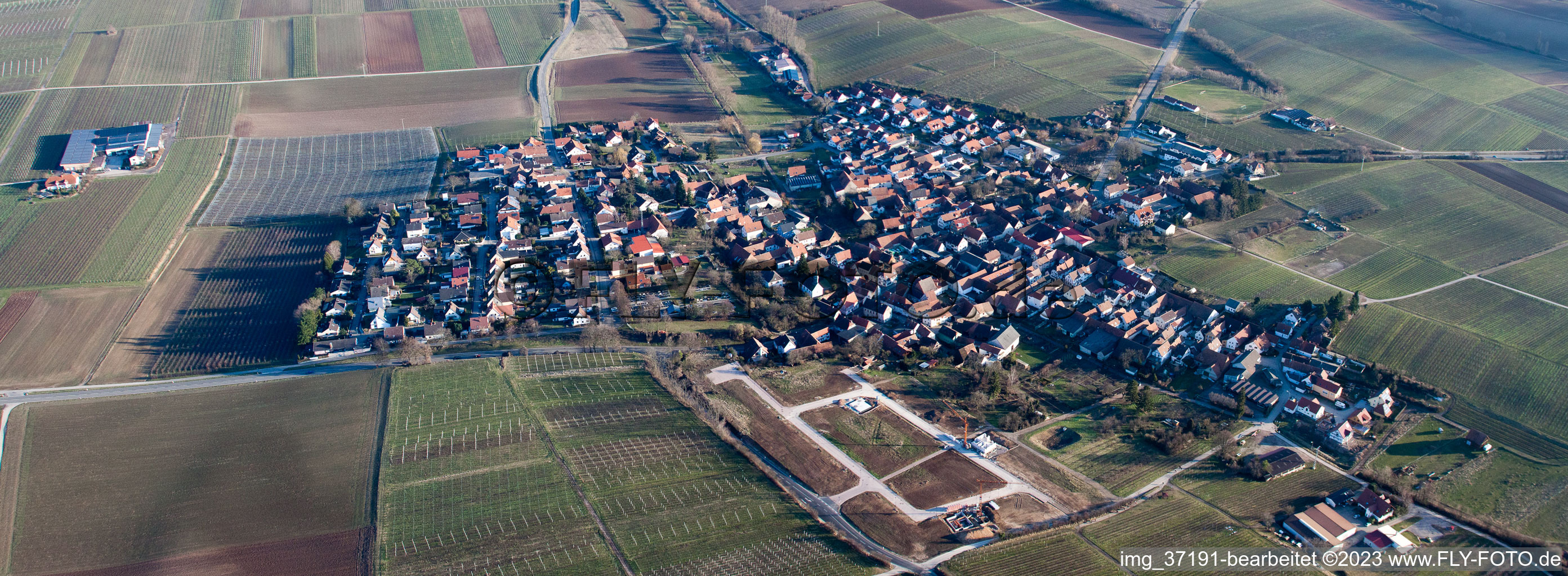 Impflingen dans le département Rhénanie-Palatinat, Allemagne vue d'en haut