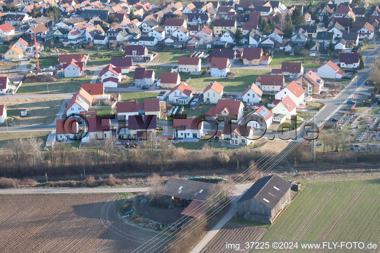 Vue oblique de Nouvelle zone de développement NE à le quartier Schaidt in Wörth am Rhein dans le département Rhénanie-Palatinat, Allemagne